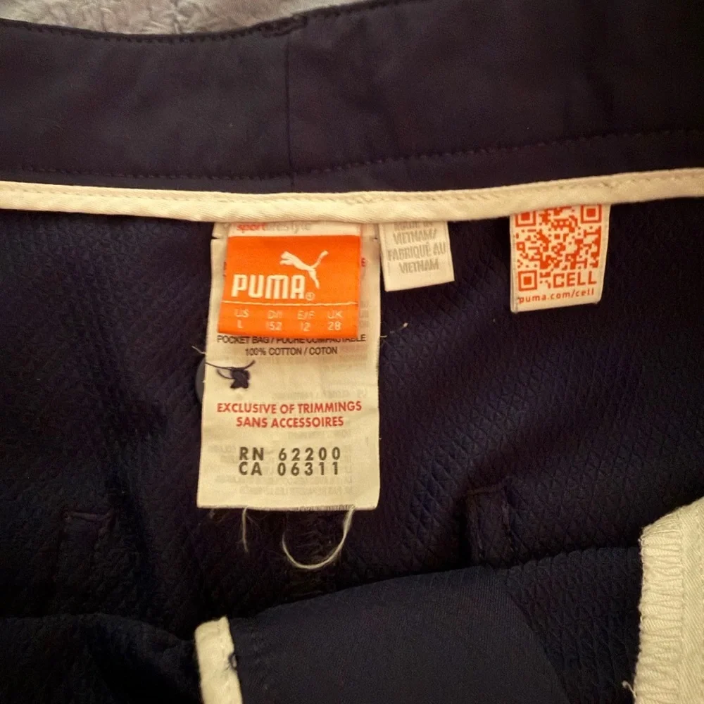 Puma Boys Navy Golf Pants. Boys size Large